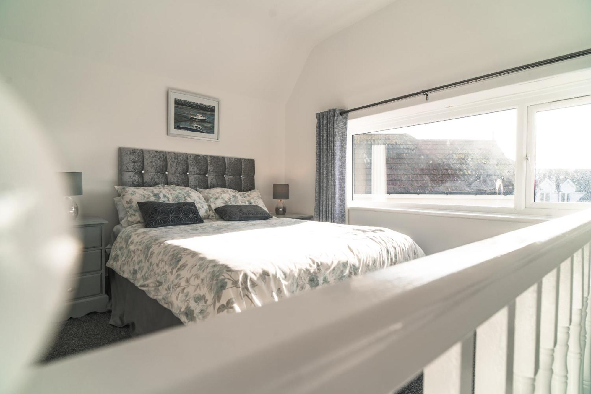 Beachmount Holiday Apartments Колвин Бэй Экстерьер фото