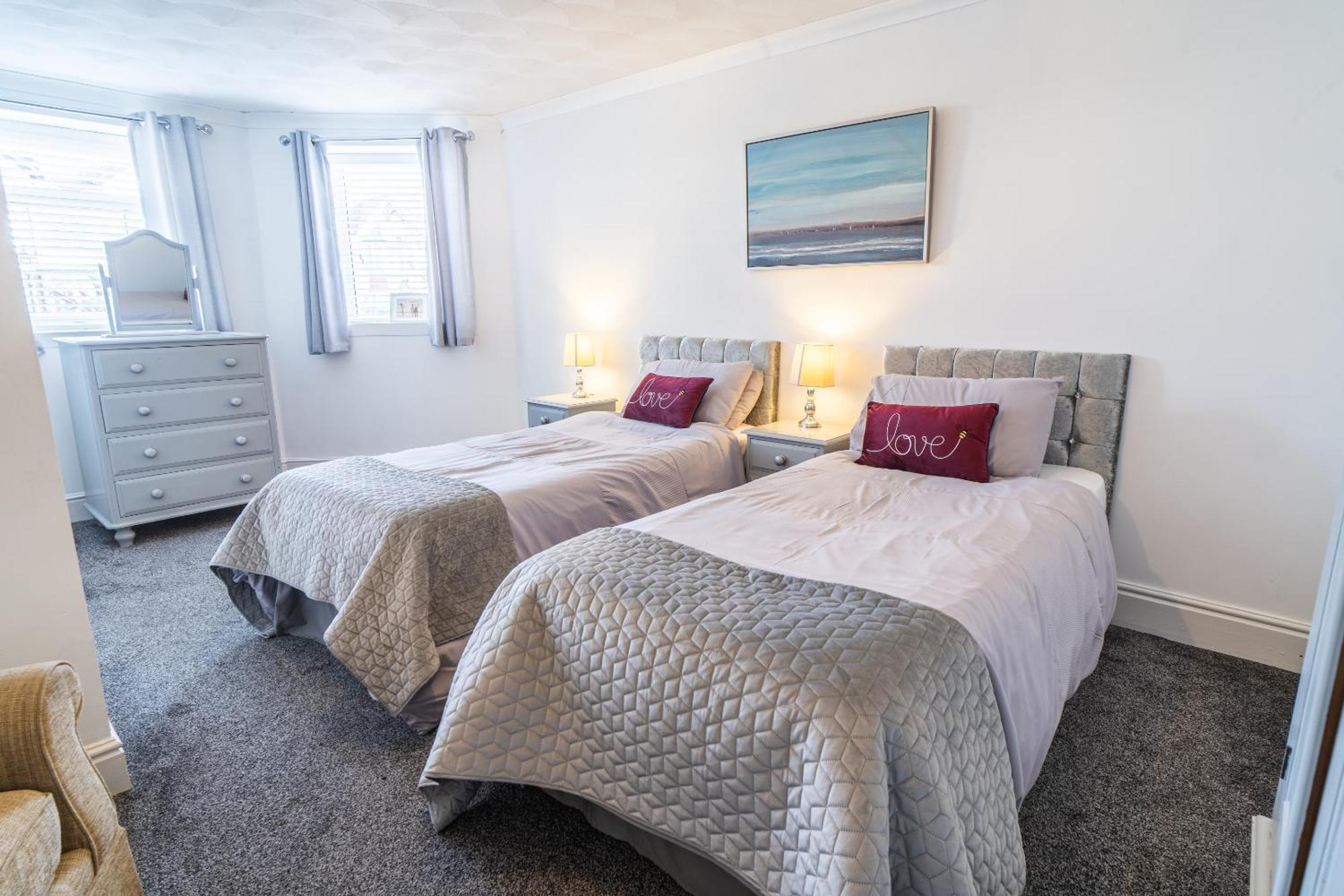 Beachmount Holiday Apartments Колвин Бэй Экстерьер фото