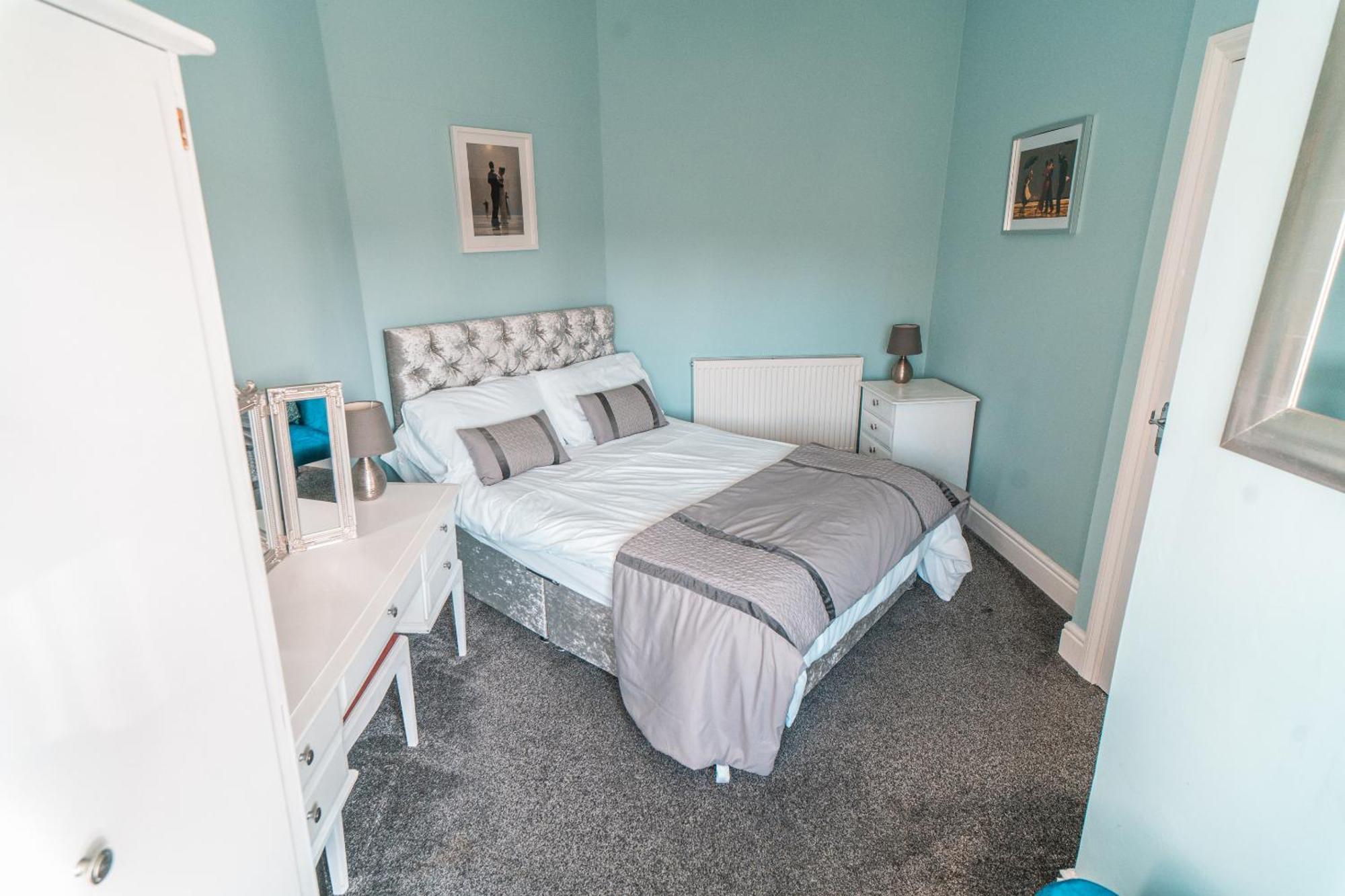 Beachmount Holiday Apartments Колвин Бэй Номер фото