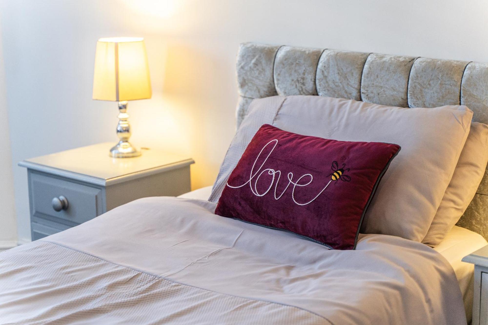 Beachmount Holiday Apartments Колвин Бэй Номер фото