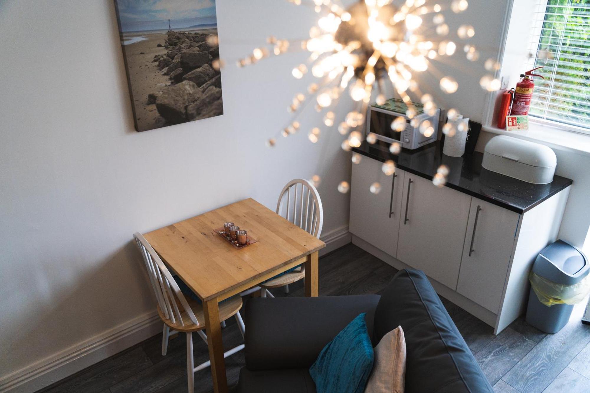 Beachmount Holiday Apartments Колвин Бэй Номер фото