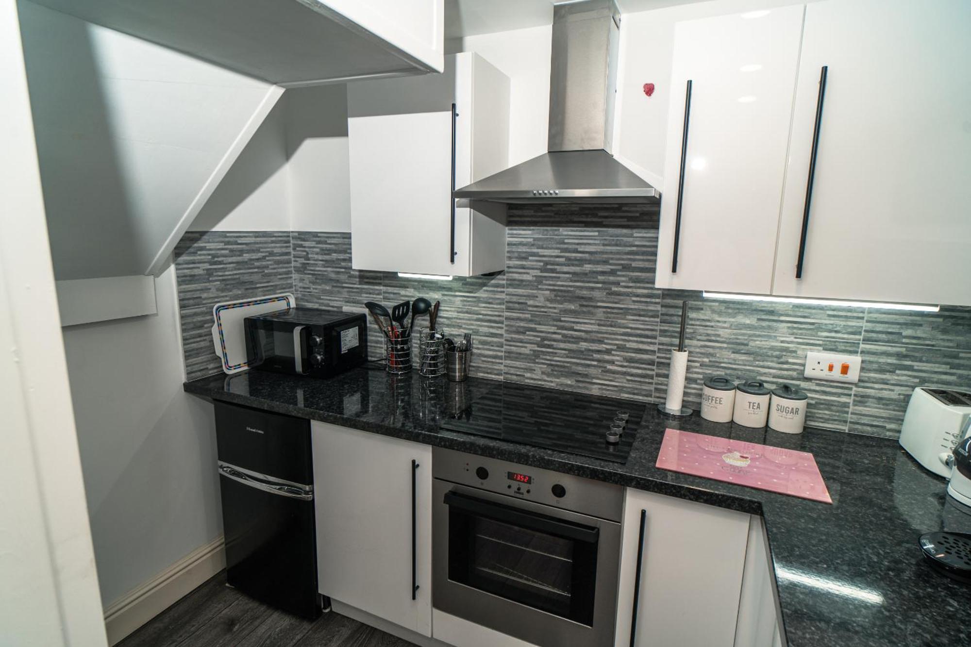 Beachmount Holiday Apartments Колвин Бэй Номер фото