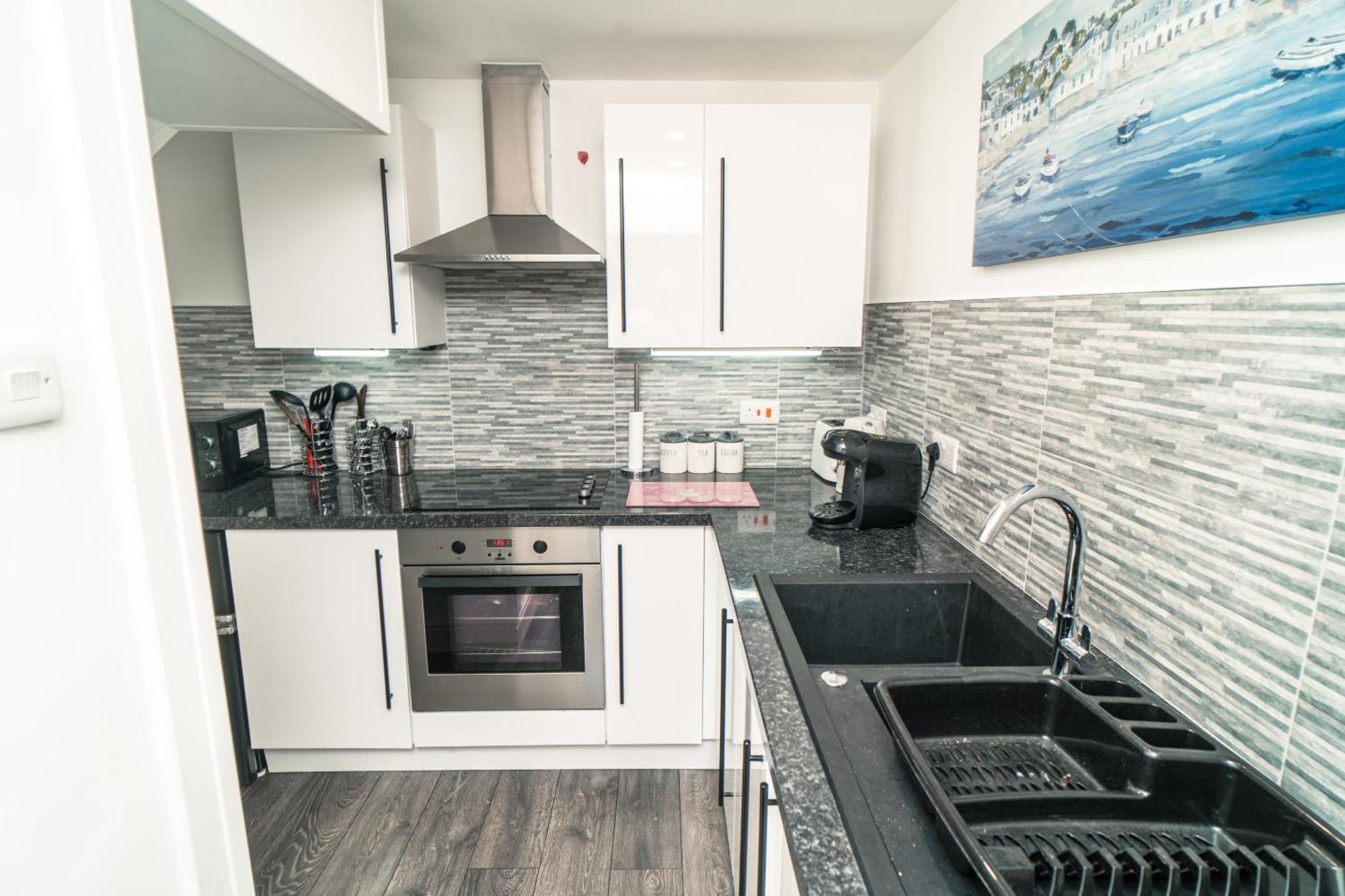 Beachmount Holiday Apartments Колвин Бэй Номер фото